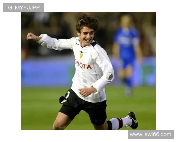 如何正确读出足球球星英文名称的发音技巧与注意事项