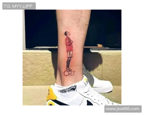 满腿纹身的足球球星独特魅力揭示他背后的故事与个人风采